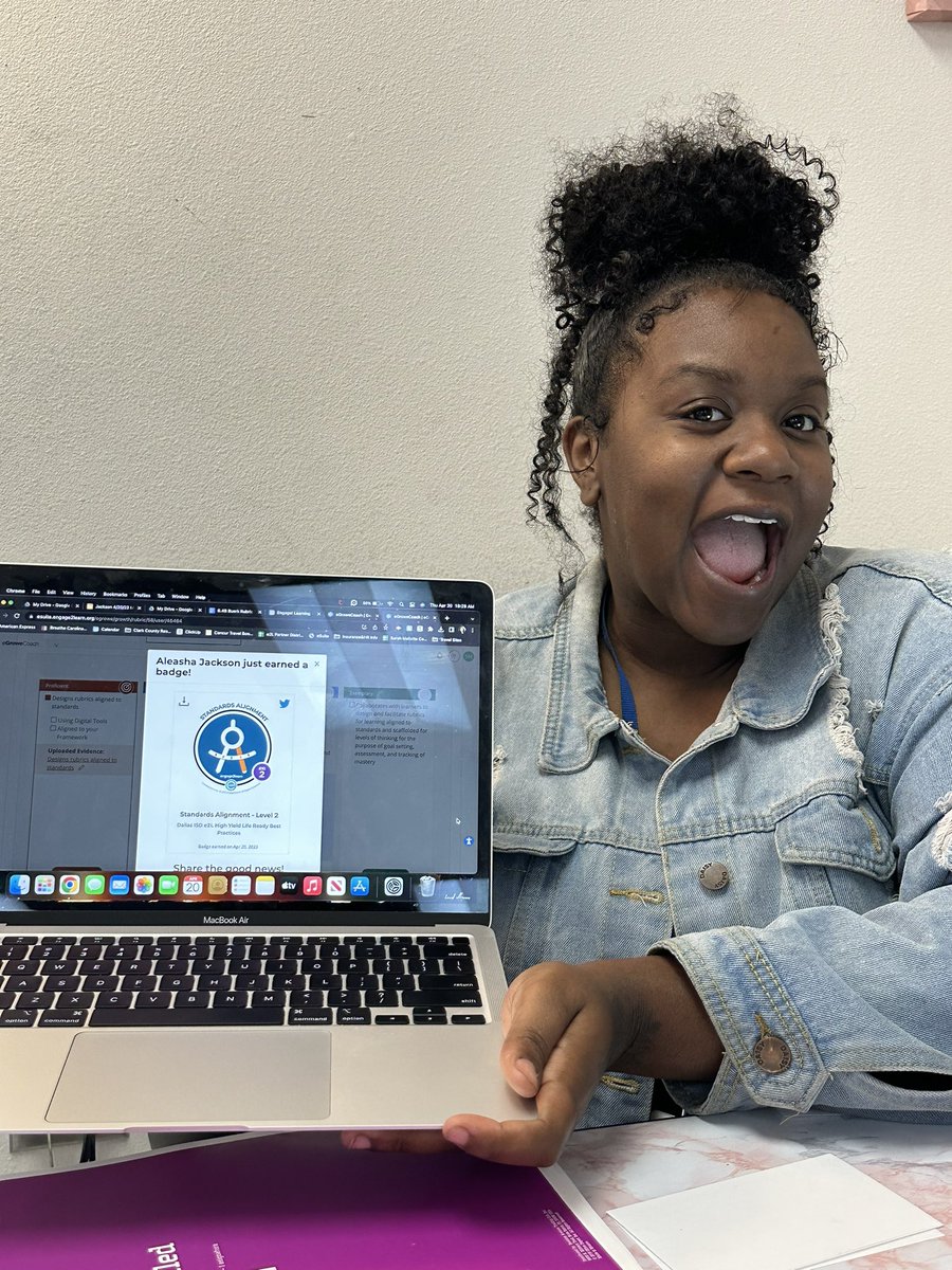 🚨Ring the Alarm🚨 Ms. Jackson from <a href="/edwalkerms/">E.D. Walker Middle School</a> earned her level 2 badge in Standards Alignment this week for creating rubrics that allow students to goal set and work towards mastery of content! So proud of her hard work! <a href="/LucyElizondo123/">Lucy Elizondo</a> <a href="/dallasschools/">Dallas ISD</a>