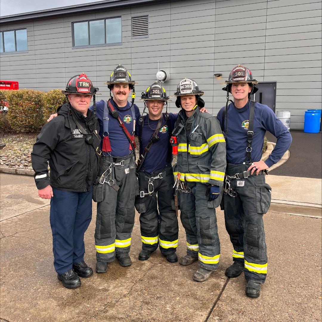 clackamasfire's tweet photo. Congratulations to Probationary Firefighter Tommy Moung for successfully completing his 12-month #probationaryperiod by passing his final evaluation last week. He will be a #ProbieNoMore in May!
📸: Training Tech Jeff Corless https://t.co/g5R7OwCxnH