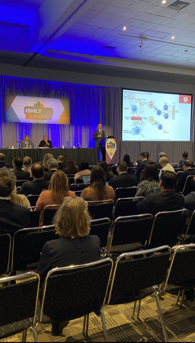 ISHLT's tweet photo. Up first is Dr. Vazquez-Guillamet with his study Group Based Trajectories to Evaluate ECP Effectiveness and Biomarker Response. https://t.co/6MwDYaqUjM