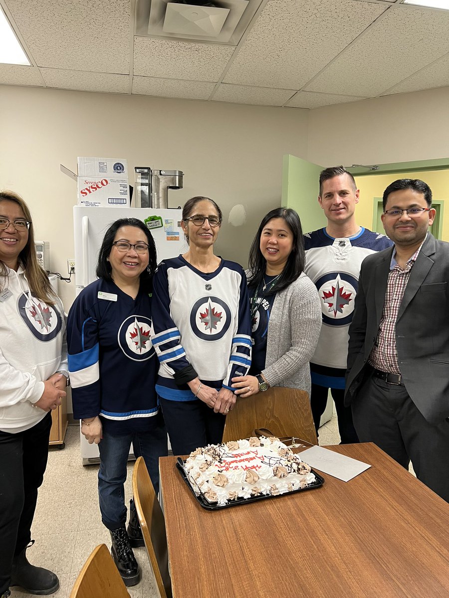 Maryam Eliazar (@maryameliazar) on Twitter photo Happy 25 years at <a href="/TD_Canada/">TD (Canada)</a> Amrit! Thank you for your service all these years, GC loves you! ā¦..Ps GO JETS GO!!!! #tdbank #6508 #anniversary25 #winnipegjets Happy 25 years at <a href="/TD_Canada/">TD (Canada)</a> Amrit! Thank you for your service all these years, GC loves you! ā¦..Ps GO JETS GO!!!! #tdbank #6508 #anniversary25 #winnipegjets
