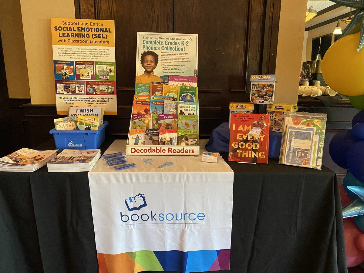 We are Navigating Nonfiction today during our PD. Tons of wonderful resources and strategies …. Thank you <a href="/pmgmcgee/">Patty McGee she/her</a>  and <a href="/Booksource/">Booksource</a>! 
<a href="/PaineLTC/">Jess Bivans</a> <a href="/mariadamianireb/">Maria Damiani Rebstock</a> <a href="/vijiLTC/">viji nair</a> <a href="/MsPenningtonARK/">📚Paula Pennington📚</a> <a href="/CHPS_VKatsikis/">Violeta Katsikis</a>