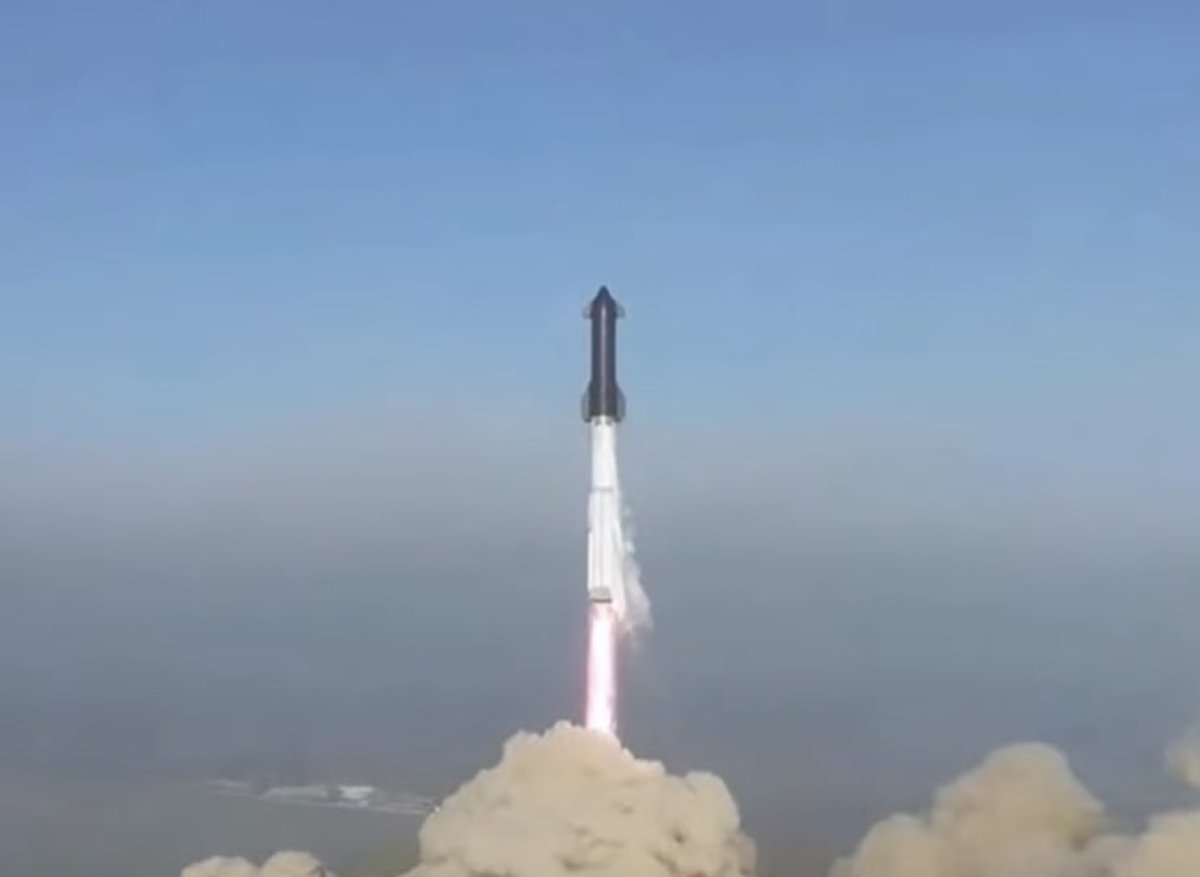 Great reward comes with great risk. One  step further to Mars! #Starship_launch