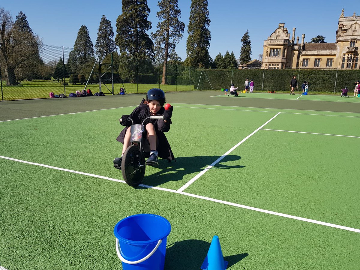 MrsBarratt tweet media