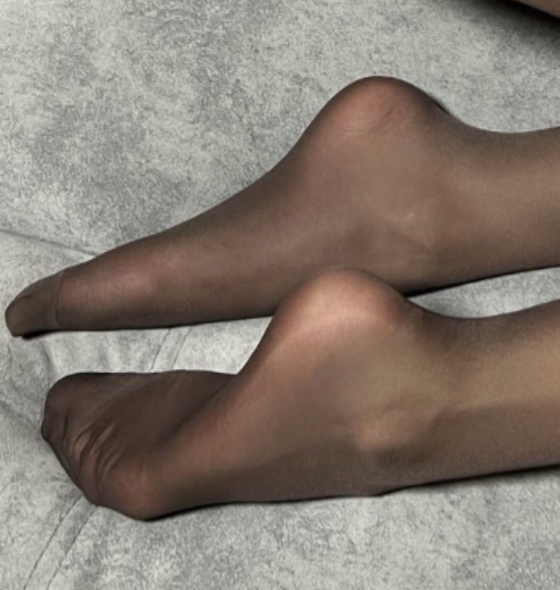 footlover888's tweet photo. More, more, MORE! 👅👣 https://t.co/3hoPH7GkbH