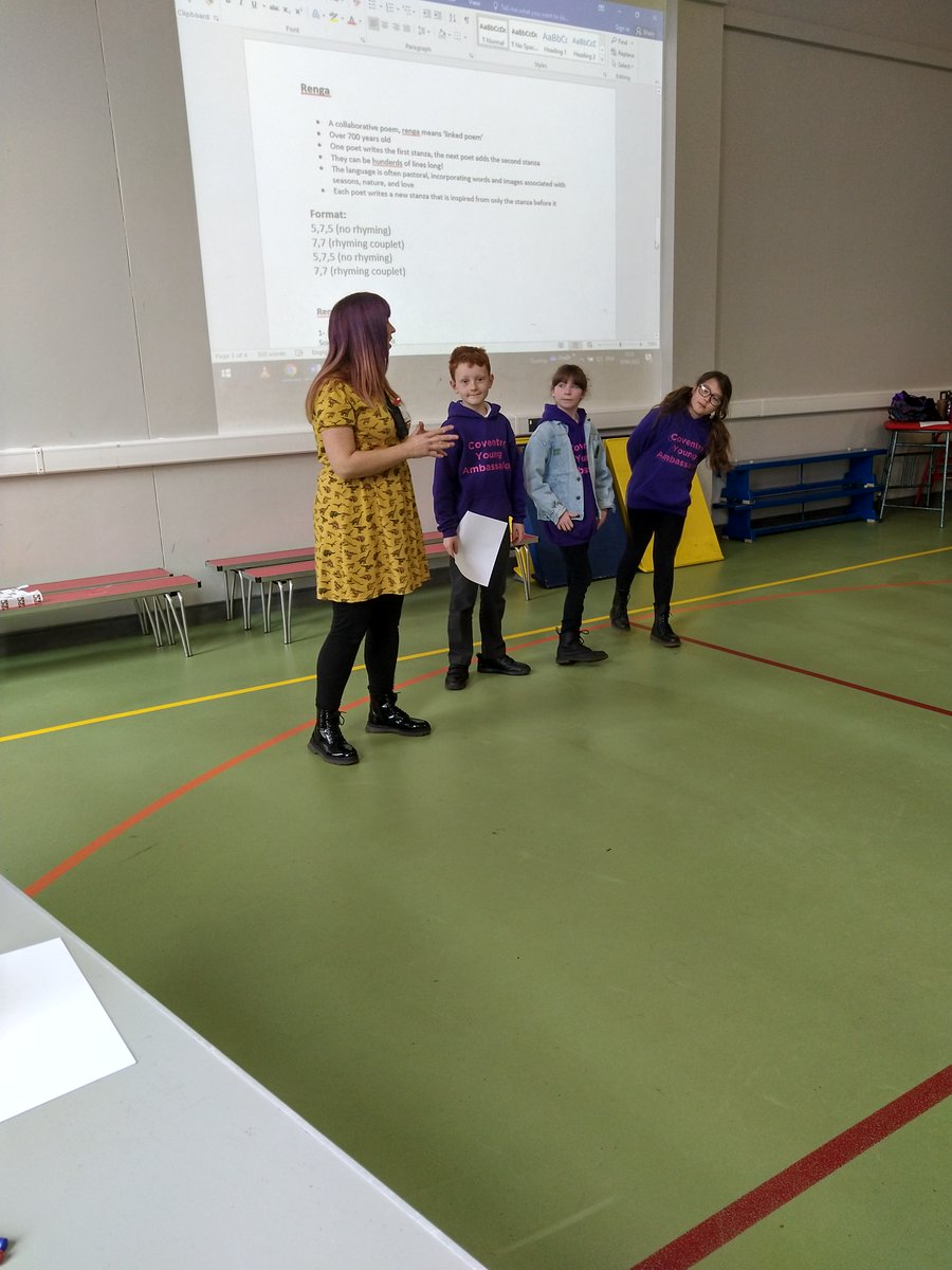 EarlsdonPrimary's tweet photo. Our @CYAmbassador enjoyed working with @EmilieLaurenxx writing haiku ready for the Poetry in the Park this Sunday at the CYA Peace Garden at 11.30am. https://t.co/XYzZTmVIY7