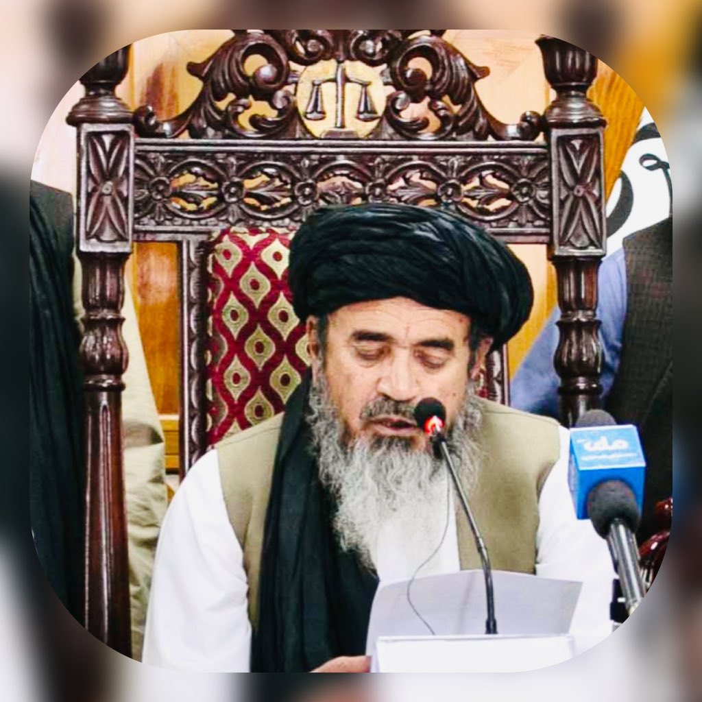 DurarAbdalHakim's tweet photo. د هېواد د قاضي القضات شیخ عبدالحکیم حقاني لخوا اعلان وسو:
"چې سبا د جمعې په ورځ د کوچني اختر (شوال) لومړۍ ورځ ده". https://t.co/AGuPlS0jpl