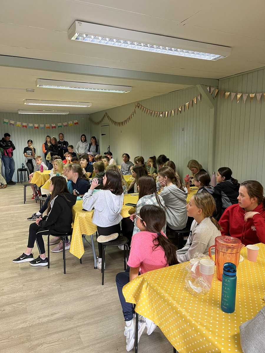 gingerwallace's tweet photo. And now we are onto the @wottonhockey U12’s https://t.co/GOmn9tRS3Z