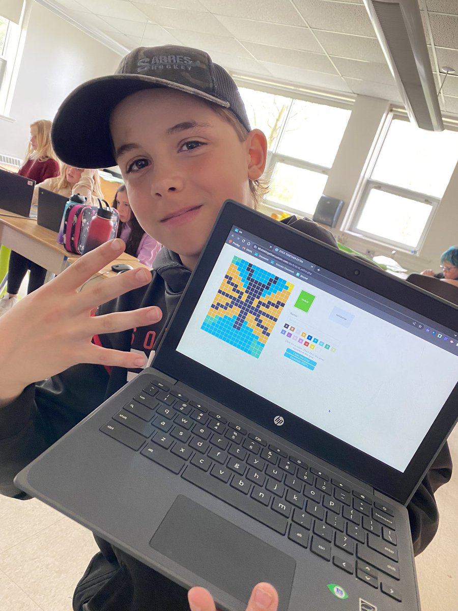 hdubrick10's tweet photo. @TheCobblestoneC Mrs. Hobson’s Grade 5 Earth Day Pixel Art! https://t.co/V6Tm317IOl