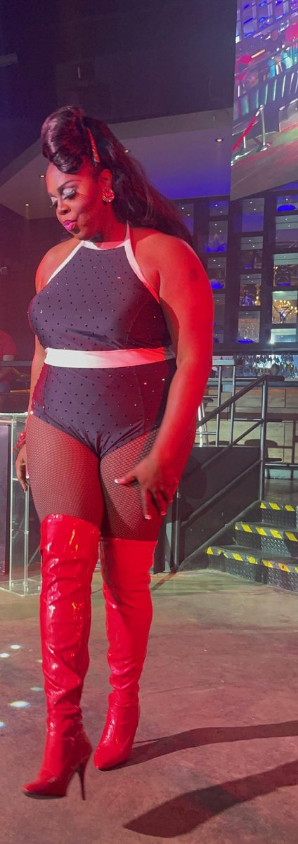americus_k08's tweet photo. @americus_k08 #livinginthemoment #mug4dayz #bbwqueen #houstondrag #paintedforfilth https://t.co/Ph0Tl2OLuY