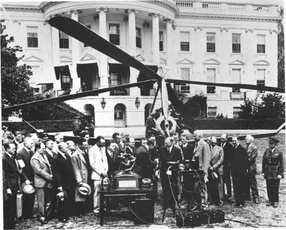 NatlAero's tweet photo. #OTD in 1931, President Herbert Hoover presented the 1930 #CollierTrophy to Harold F. Pitcairn and his associates for "development and application of the autogiro." James G. Ray piloted the aircraft, both landing and taking off on the White House lawn. https://t.co/6d94hmer1c
