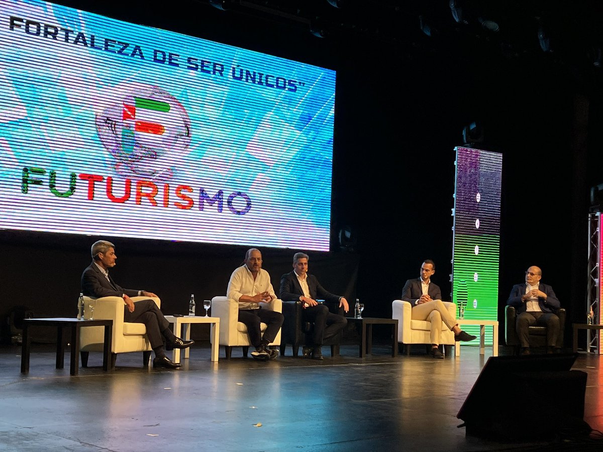 annieSantos's tweet photo. Grande @JosemacabelloM por su súper aporte durante la intervención ❤️

Eres un crack 💪🏻 https://t.co/dH6NxEYXyV