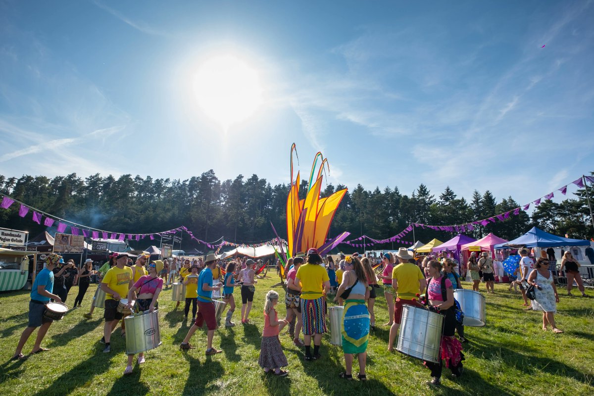 Checkout the Big Love Festival 2023 first lineup release! 3 days and nights of fun this July featuring <a href="/theskints/">The Skints</a> Nubiyan Twist <a href="/Orbinfo/">The Orb</a>, <a href="/A_SKILLZ/">A.Skillz</a> <a href="/DJYodaUK/">DJ Yoda 🎧</a> <a href="/djmarky/">DJ Marky</a> Gene on Earth and many more ❤️ Tickets £149 buff.ly/40bNSPt