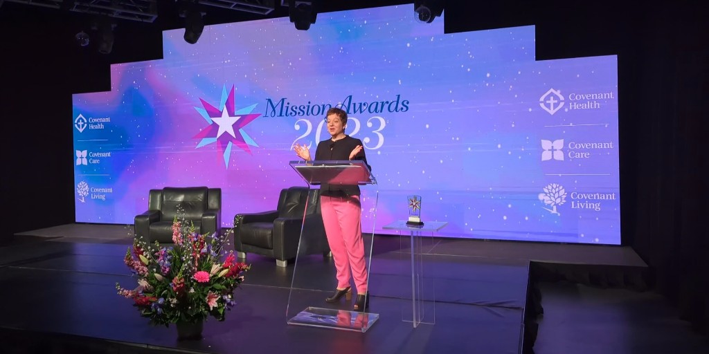CovenantCA's tweet photo. โWe are delighted that you can join us for this live online experience as we celebrate outstanding individuals and teams across our organization,โ says chief mission and ethics officer @BonnieTejada. #CovenantMission https://t.co/66bFxAqoXW