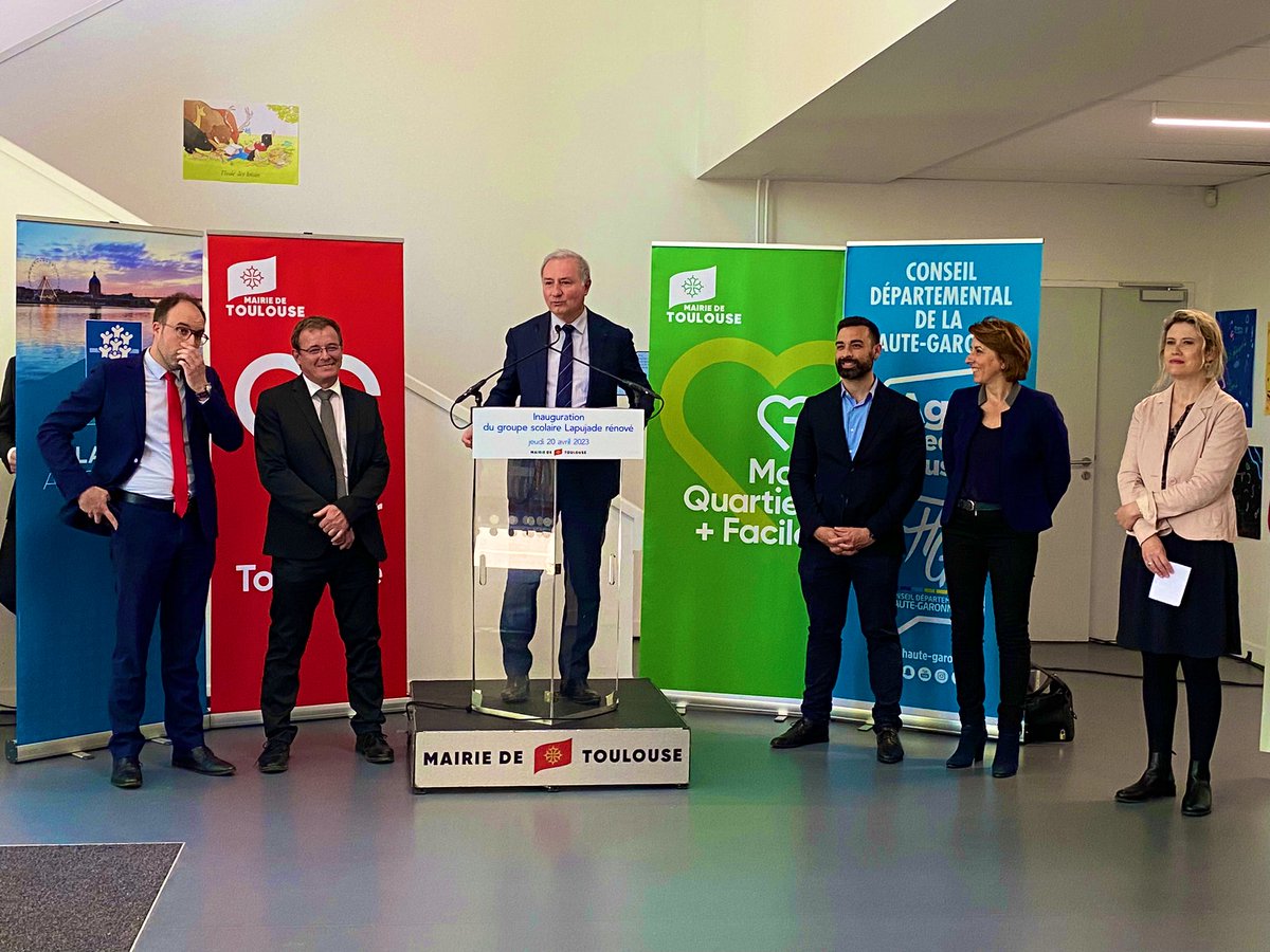jcpiteau's tweet photo. Extension/restructuration du groupe scolaire Lapujade à @Toulouse. Un projet d’envergure soutenu par la @cafhautegaronne pour l’accueil de loisirs extra scolaire (#ALAE).
Et le @HauteGaronne pour l’école primaire et maternelle.
Pour de meilleures conditions de réussite éducative https://t.co/kRmzjU5kH8