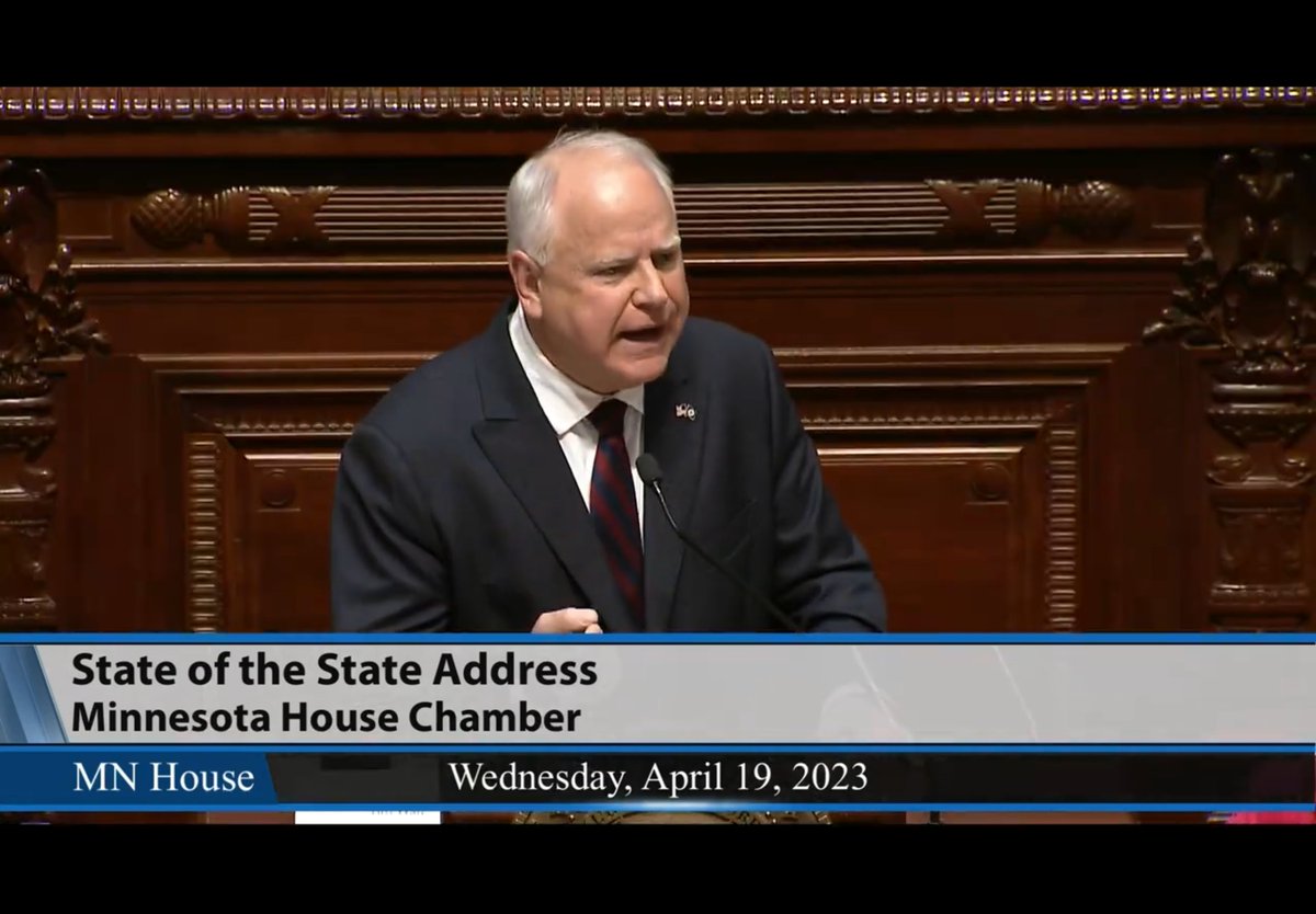 lpmncd2's tweet photo. "They see people trying to vote as a threat to their power. We see it as a source of pride." Thanks, @GovTimWalz ! We look forward to your veto of the bill that would make it much harder for Minnesotans to vote for candidates other than Rs and Ds. https://t.co/8N8Mri8FTp