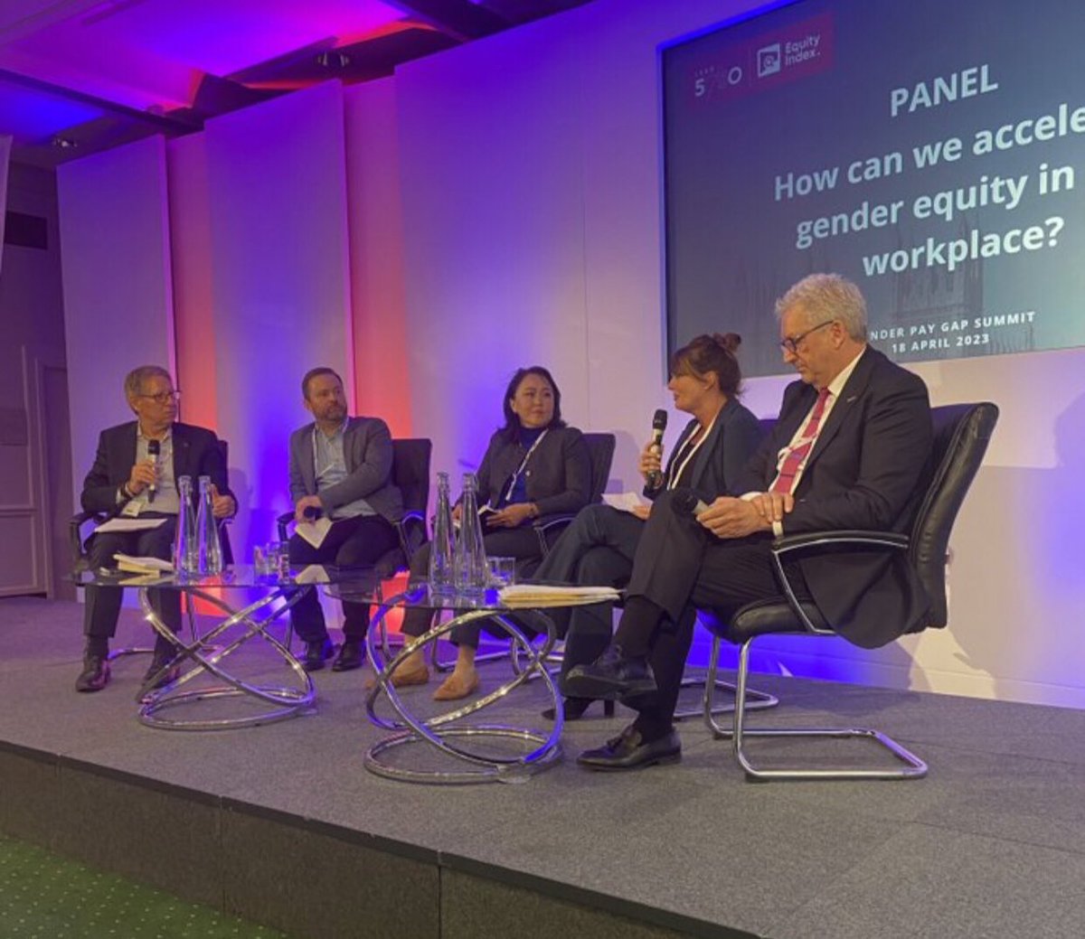 gillwhittycollins tweet media