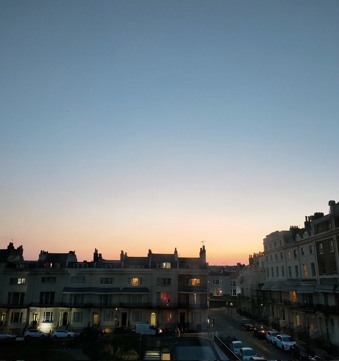 A grand old day at <a href="/brightonseo/">brightonSEO</a> Online PR Show yesterday. Particularly enjoyed Uday Radia's take on finding the 'day 2 angle', <a href="/Clarabkelly/">Clara Kelly</a>'s 30:30:3 advice straight from the newsroom and, despite being freelance, so many people management takeaways from <a href="/MaryOliviaHicks/">Mary Olivia Hibberson (née Hickey)</a>! 👌🏽