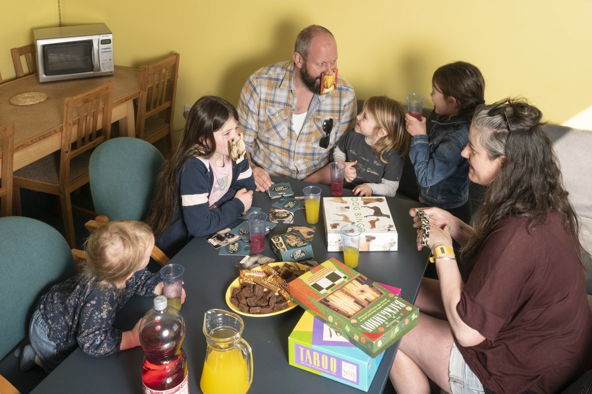 ScottishHostels's tweet photo. Need some QT with the fam? Sometimes just being somewhere else, all together, playing a fun board game is all that is needed for the most memorable family moments. Explore family friendly hostels at https://t.co/zAE9HgV4Kc. 

Image: Argyll Backpackers https://t.co/ZWYJKQ8l7d