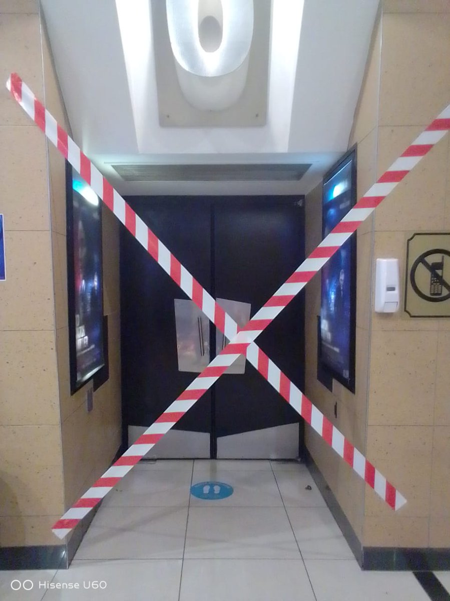 doelie's tweet photo. Absolutely awesome prescreening case-solving with @EmpireEntAfrica tonight! #catchakiller #movielover https://t.co/N6fnESKApP