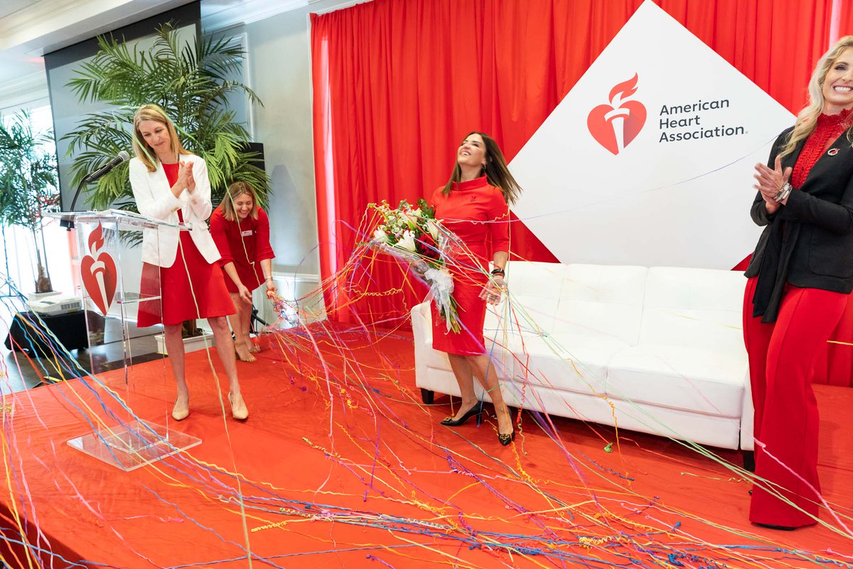 AmericanHeartFL's tweet photo. 🎉🎉Congratulations to Iliana Rentz of @insideFPL on being the FIRST National Woman of Impact winner! We are grateful to the 500+ women in the country who championed heart health during this campaign and raised lifesaving research dollars.

#PBGoRed #GoRedforWomen #WomanofImpact https://t.co/0KIld5fGbU