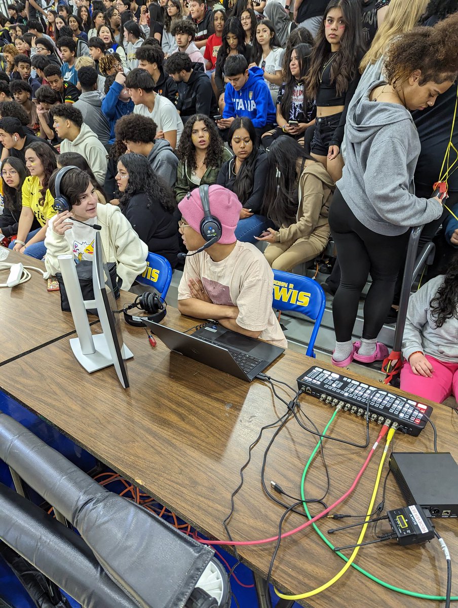 John Lewis HS Tech tweet media