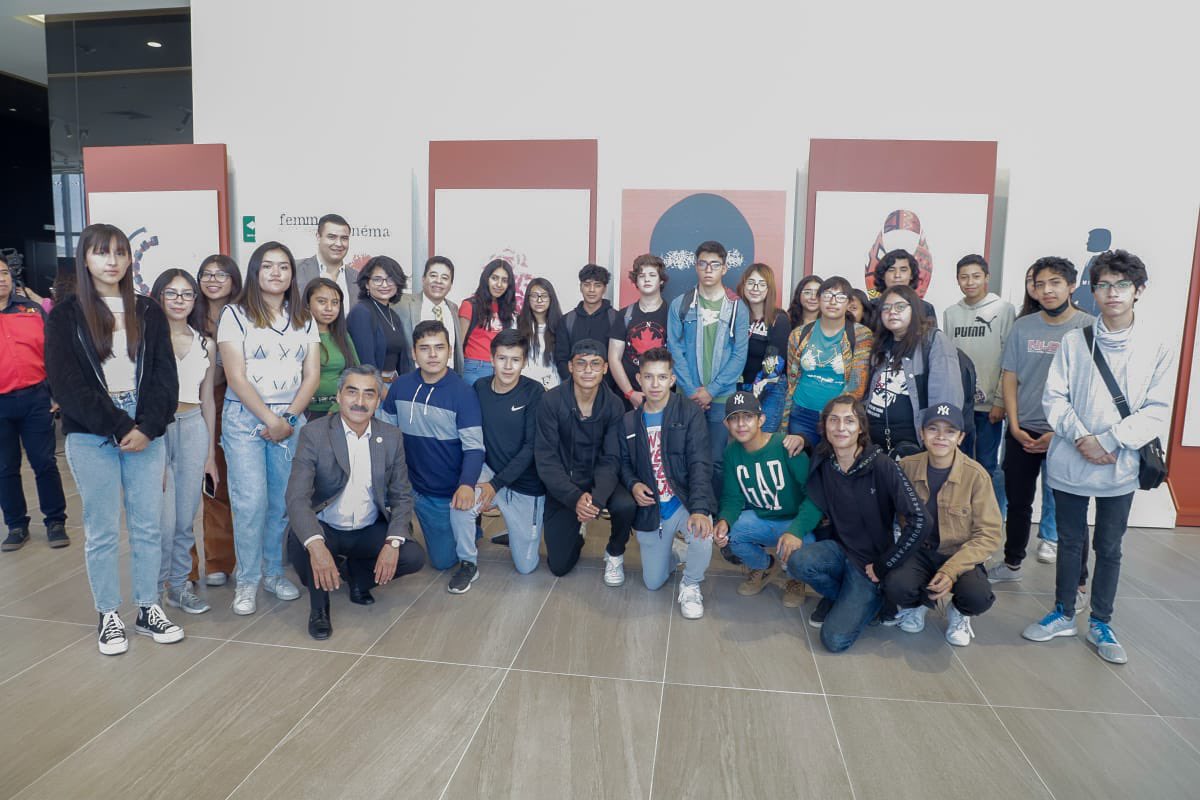 UAEH_OFICIAL's tweet photo. Y tú, ¿Ya eres parte del #FINI2023? 📷
INAUGURACIÓN DE LA EXPOSICIÓN: LA AUSENCIA DE LA CONCIENCIA.
El afiche es un instrumento de comunicación modesto y al mismo tiempo potente, es una forma de arte instantáneo y democrático que resume nuestros logros
#FINIXII
#UAEH https://t.co/XhVLYgUaAH