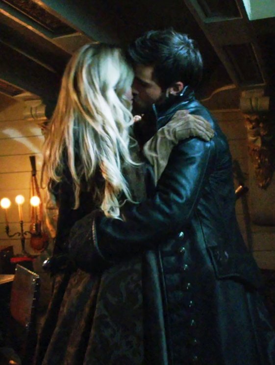 Julie Henry-Poutrel tweet media