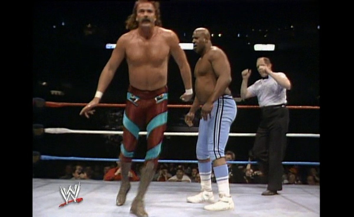 ring_span's tweet photo. Everyone be sure to check out new @SnakePitPod (Ep.20) w./@MarcusPDeAngelo &amp; @JakeSnakeDDT for the latest #AskJakeAnything! They were kind enough to cover my question on #GeorgeWells, who sold Damian like no other at #WrestleMania2. Wells later turned up in WCCW as Master Gee! https://t.co/CypzyCF9R9