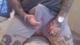 On live now for a couple hours now...want to make daddy cum?  https://t.co/lKsUBcWVi9 https://t.co/v
