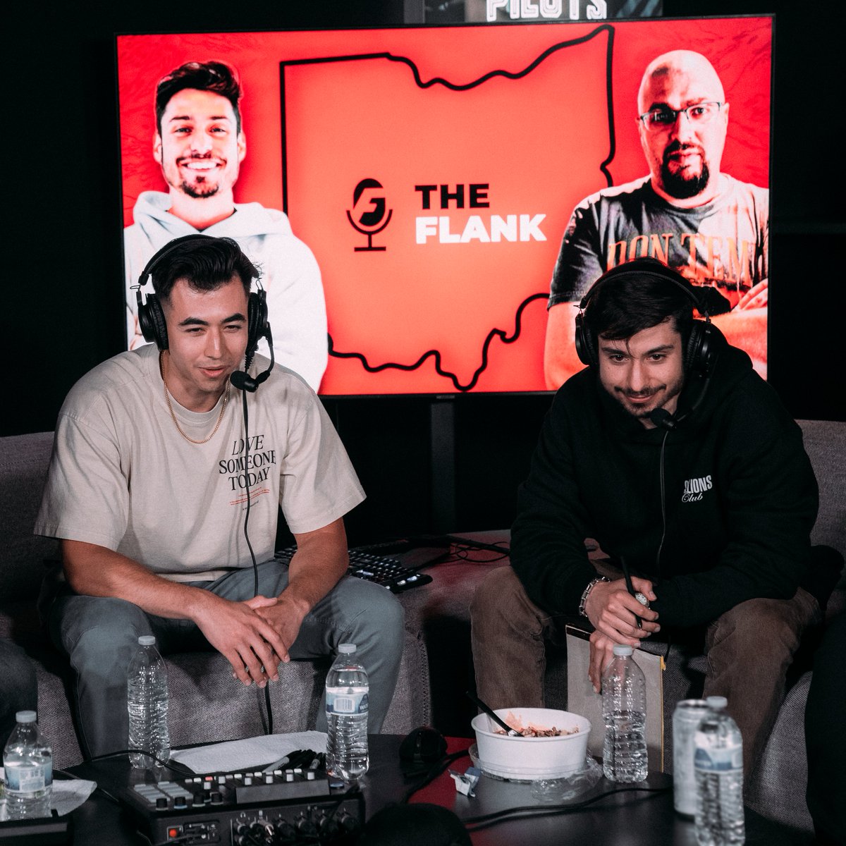 FaZeClan's tweet photo. Duo 🤞 https://t.co/oZvINY7UX7