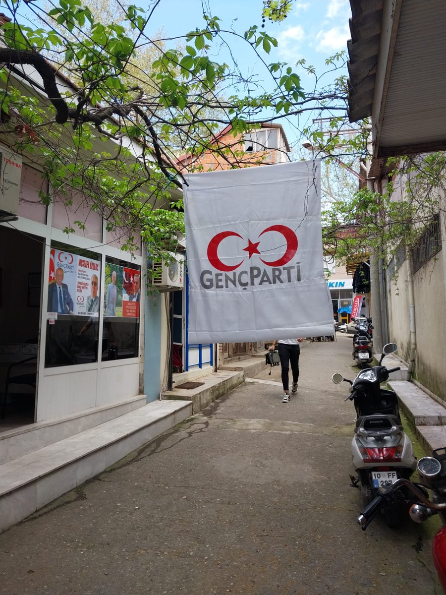 EminAyanoglu's tweet photo. @CemCUzan #VatandaşlıkParası https://t.co/LwdPt4PSG3
