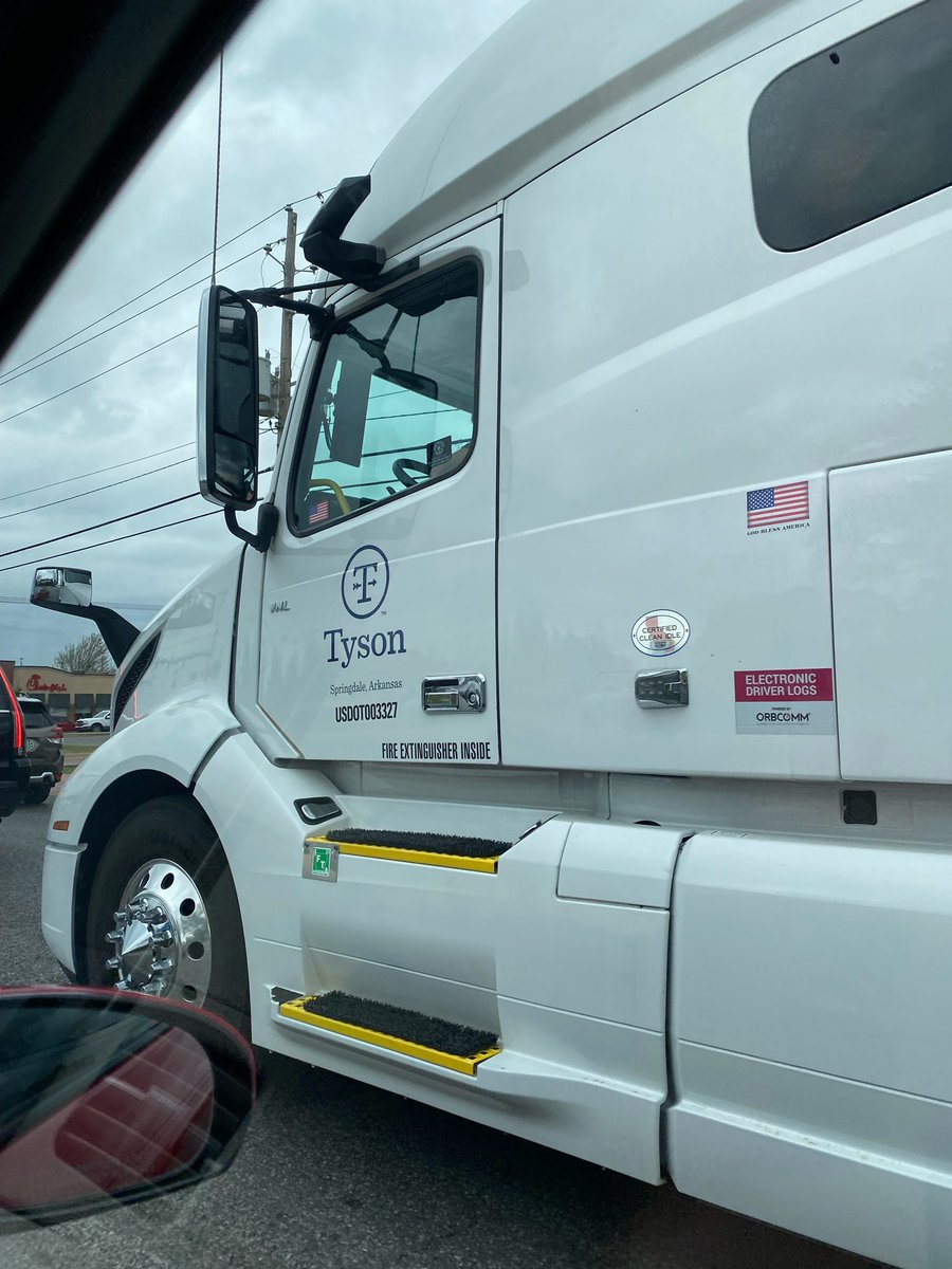 SamDerba's tweet photo. @TysonFoods at approximately 1:30pm yesterday, we were driving at about the 3800 block of W Walnut, heading west, when your driver drove across the lane line, rolled down the window &amp; yelled for us to “GO BACK TO TEXAS!” We felt threatened and terrified by your bully. Chicken! https://t.co/0Zjh4EquR4