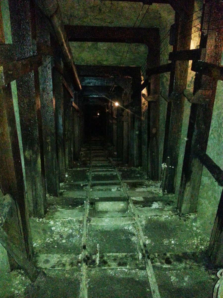 MaartenJacobs79's tweet photo. @Ri315e @sommecourt @boiry62128 @militaryhistori @ProfPeterDoyle @HistoryandMoore @churchill_alex @WW1podcast @1J1Poilu @GilesMacDonogh @ThisDayInWWI Had the chance to visit some tunnels with a local guide 10 years ago. Incredible experience https://t.co/Anza7RoOdC