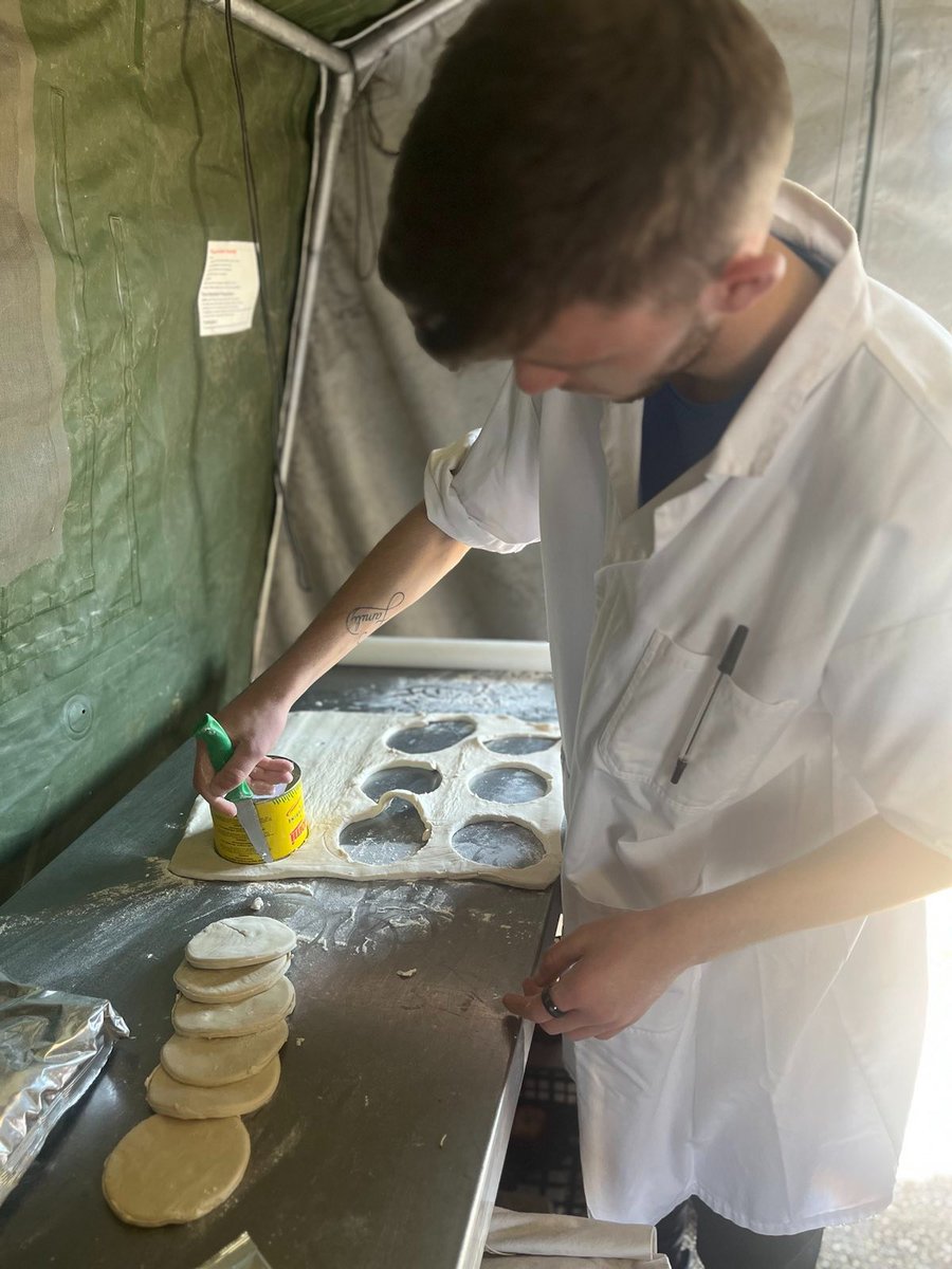 UK Defence Food Services Training Wing tweet media