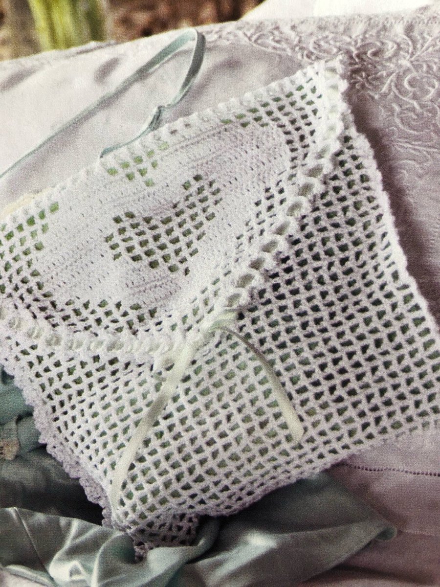 DDCrochetDesign's tweet photo. Crochet Pretty Lingerie Case Crochet Bed Pillow Case Pattern #lingerie #case #MHHSBD #womaninbizhour #wip #bedding #UKMakers #crochetpillow #crochetbag #crochetcase #crochetheart #crochetpattern #craft https://t.co/k5P5B6NsNI https://t.co/L9R0RtaevP