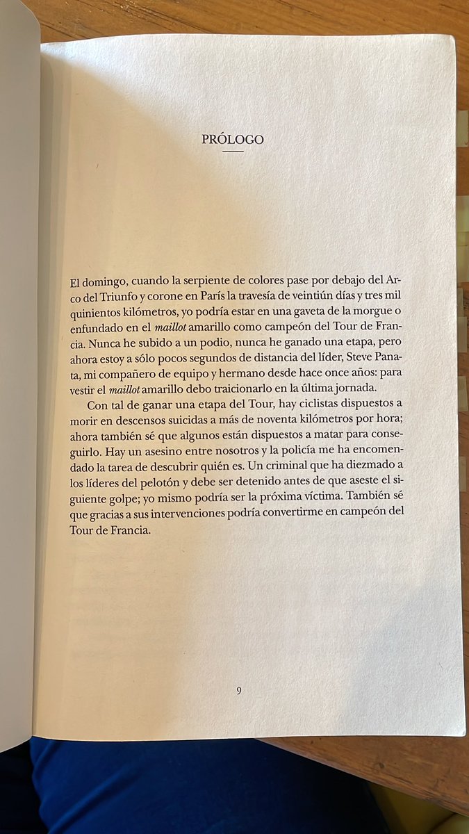 cycle_dr's tweet photo. ¡Hoy empezamos! (Y el sábado también, y de ahí todos los jueves hasta el 30 de junio).
@jorgezepedap @Rodada2Punto0 @FCEMexico 
#clubesdelectura 
#drcycleclubdelectura https://t.co/17apGa6JLK
