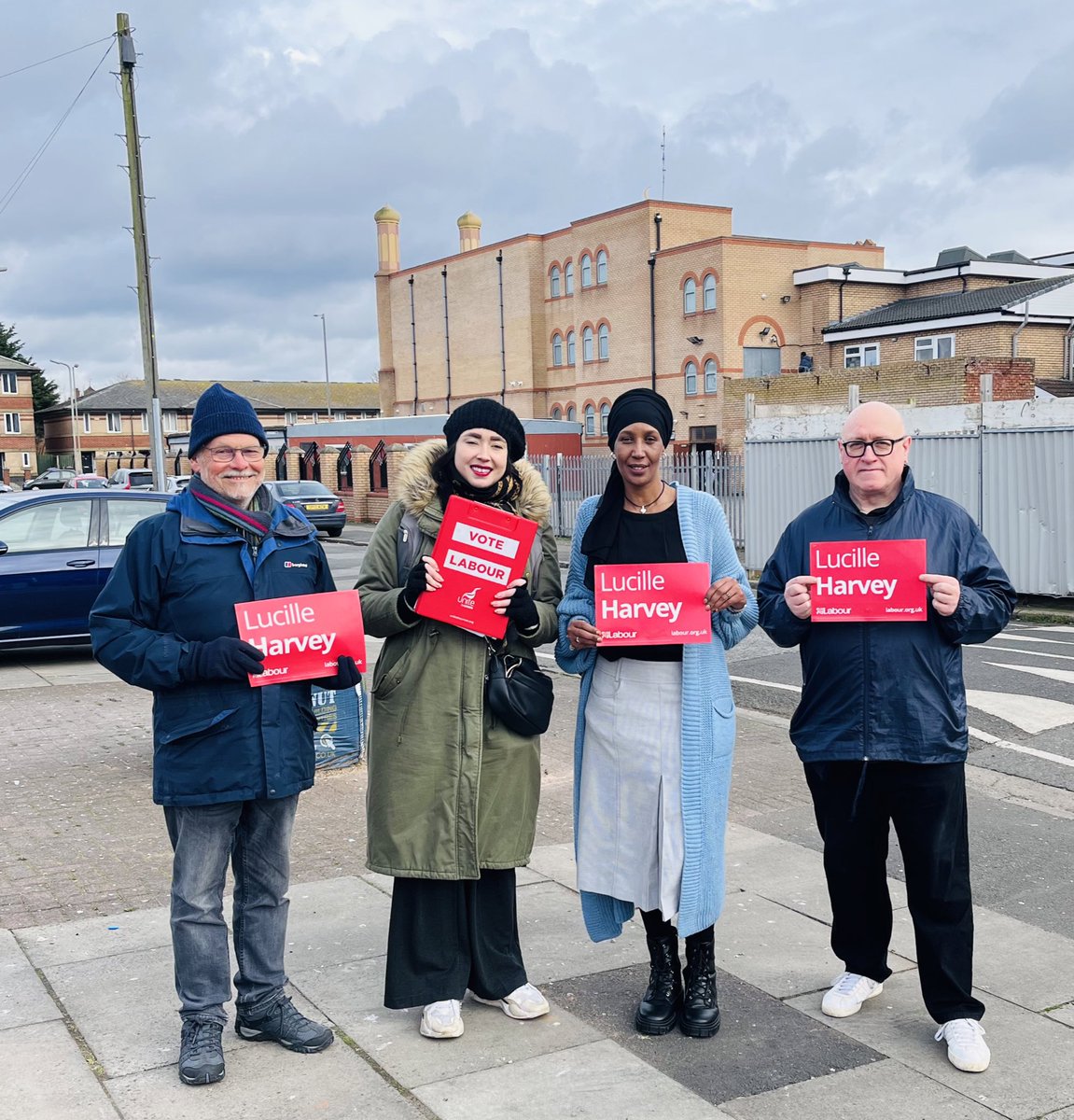 🚨2 WEEKS TO POLLING DAY!🚨

Massive thanks to everyone who’s been out on the campaign trail so far! I really appreciate the support. Still lots of work to do before 4th May though so let me know if you’d like to help!

#Lucille4PrincesPark🌹