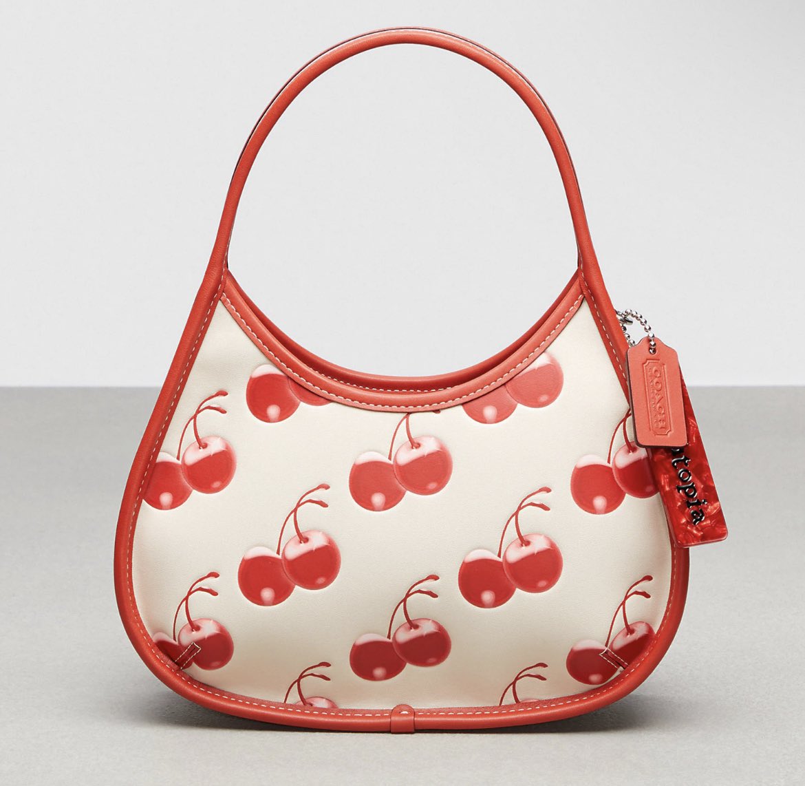 chiaara 💒 on Twitter "coach’s new ‘coachtopia collection’ cherry bag