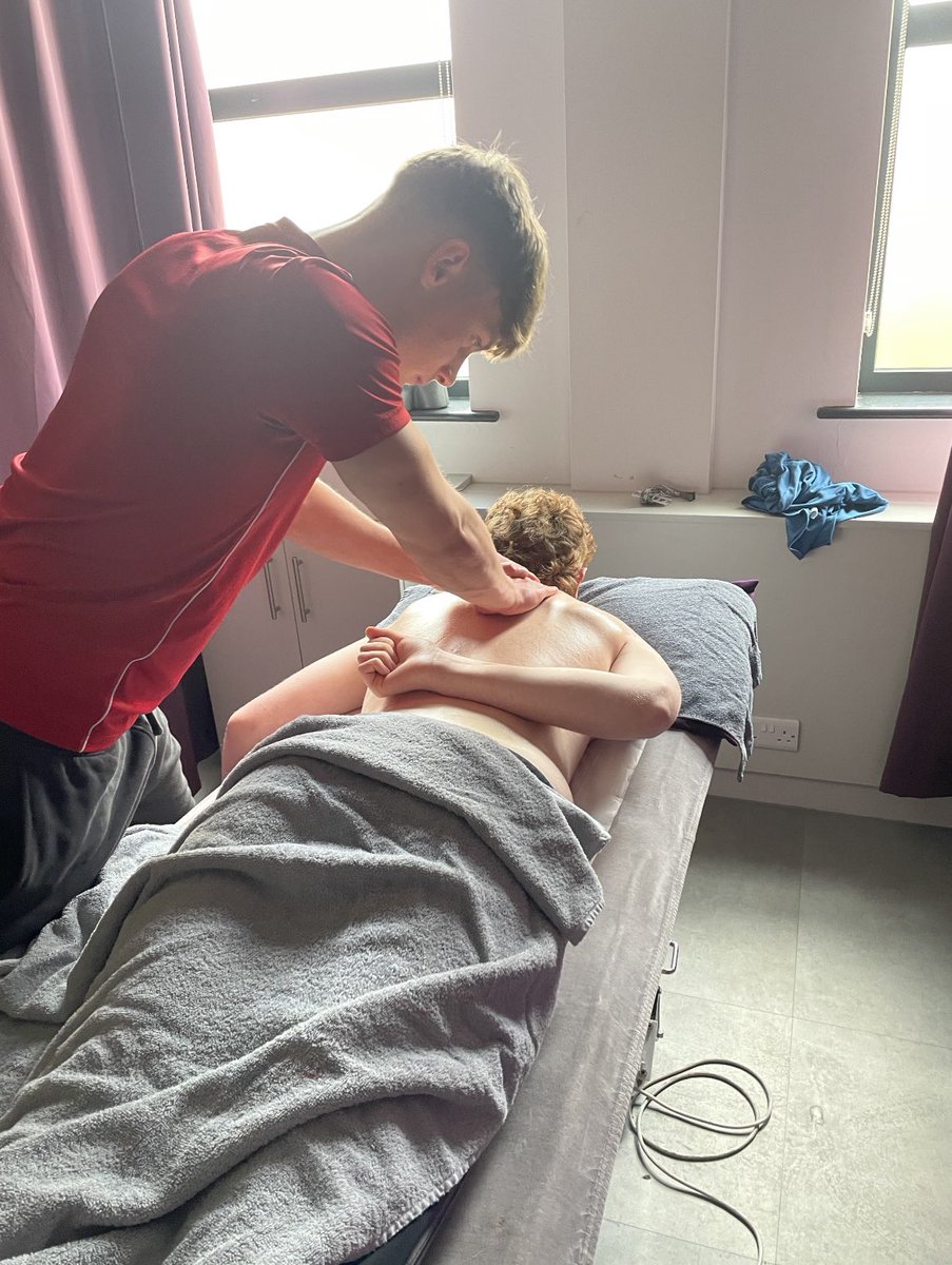 SportNLC's tweet photo. 🤩🗣️shoutout to our amazing @NorthLindsey @NCFE L3 SPEX Y2 students who delivered their first practical massage assessment on clients today! They demonstrated some fantastic techniques and sequencing along with conducting themselves professionally 👏🏼 #TeamNLC https://t.co/hVj2nD9AqM