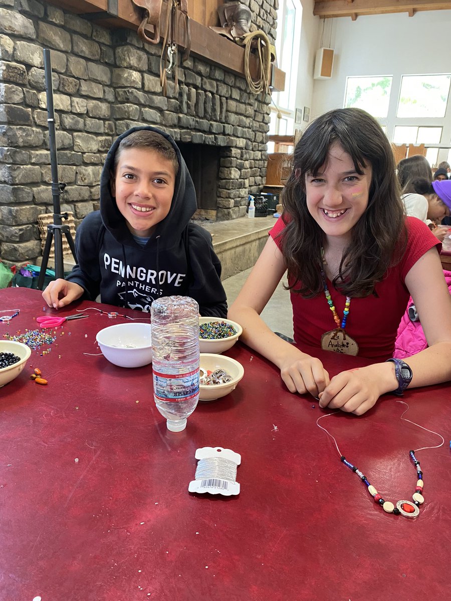 msjanuleski's tweet photo. Olympics day! @pennpanthers https://t.co/fcjnxdhWlx