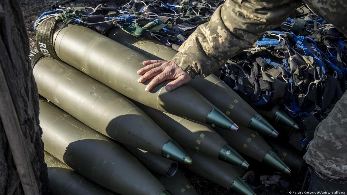 Estonia will send Ukraine 155-mm shells and night vision equipment - Defense Minister Hanno Pevkur.

Sending the shells is Estonia's contribution to European initiatives of 1M shells for Ukraine.
🙏🙏🙏