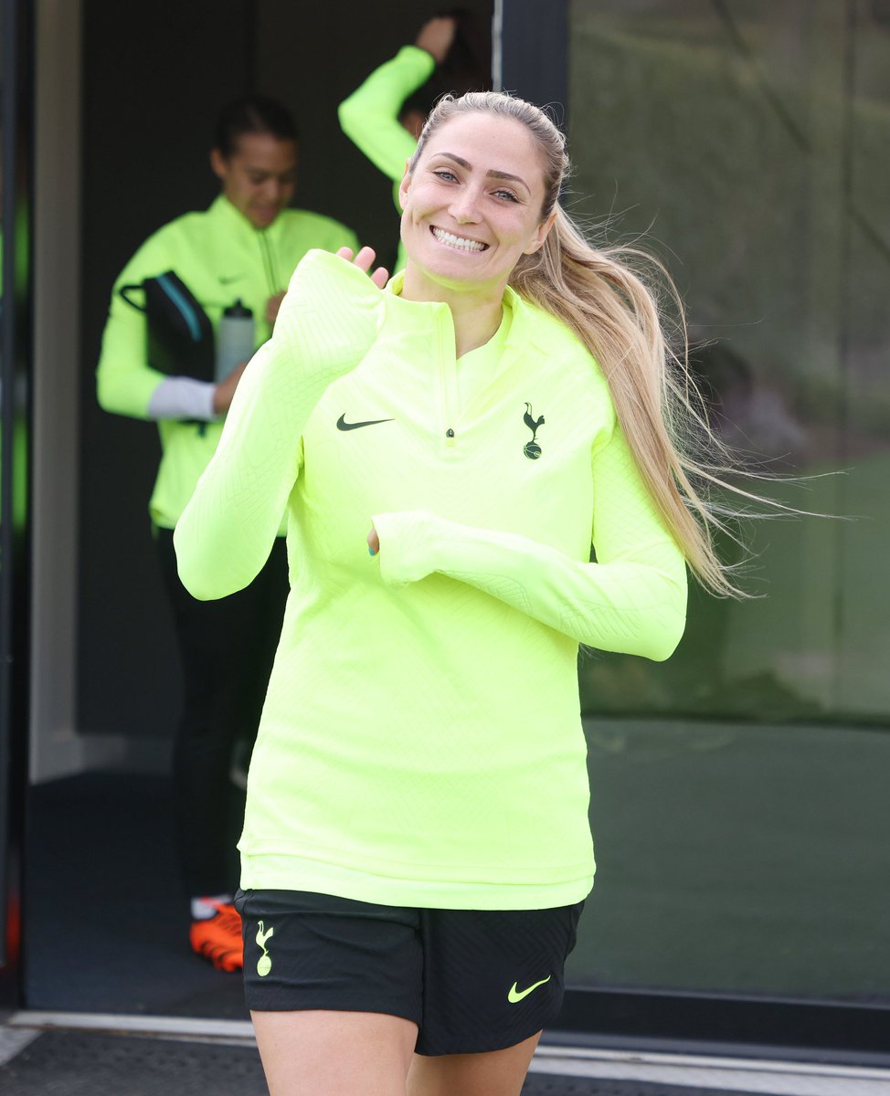 Smiling to be back with <a href="/SpursWomen/">Tottenham Hotspur Women</a>. I love this game. “Always keep going. Always. No matter what happens, the storm eventually ends. And when the storm does end, you want to make sure that you’re ready.” ❤️‍🔥