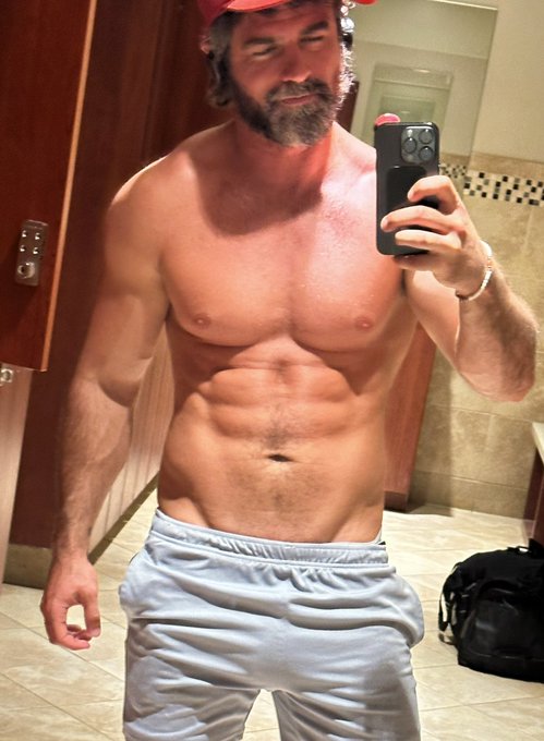 💪 https://t.co/VBQAPEaXmL