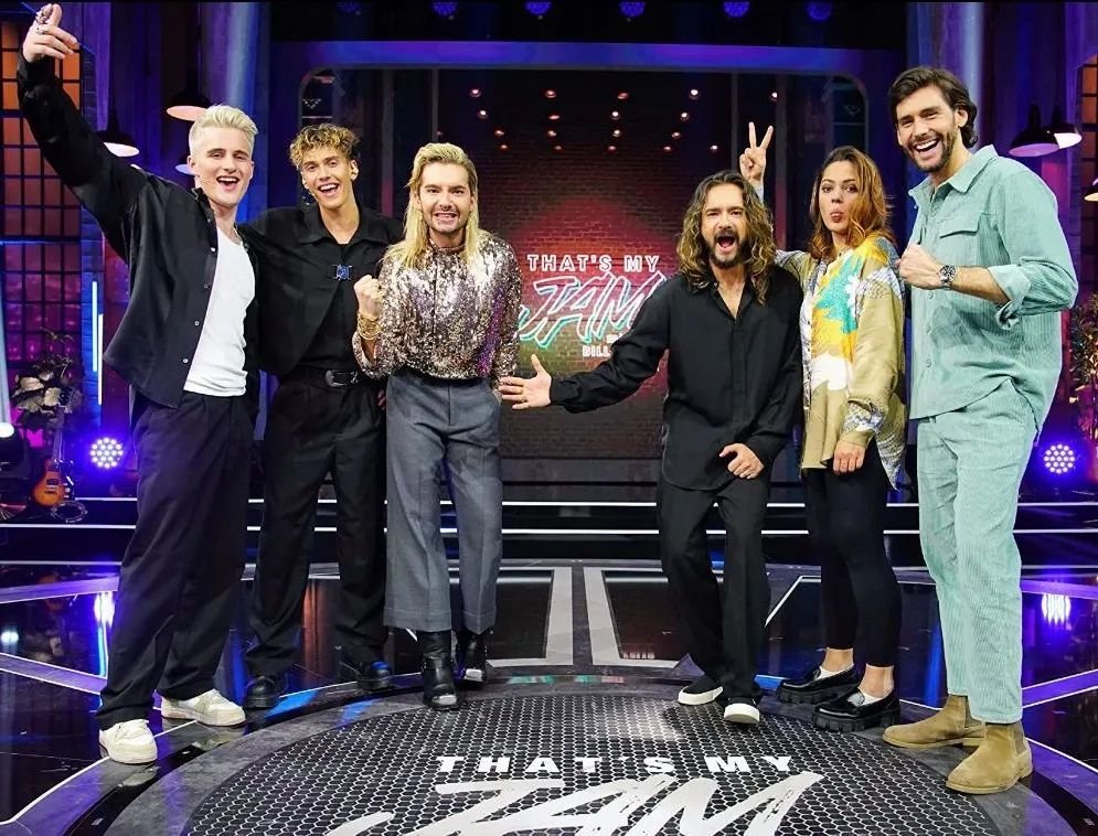 BillKaulitz_DE's tweet photo. #ThatsMyJam #RTLPlus #BillKaulitz #TomKaulitz #PhilippDausch #Miezekatz
#Michelle #BonnieStrange
#AliciaAwa #nilamfarooq
#ClemensRehbein #BeneSchulz #AlvaroSoler #JenniferWeist #DennisWolter #BenniWolter #LuisFreitag #Eunique https://t.co/PiVhVOJmAX