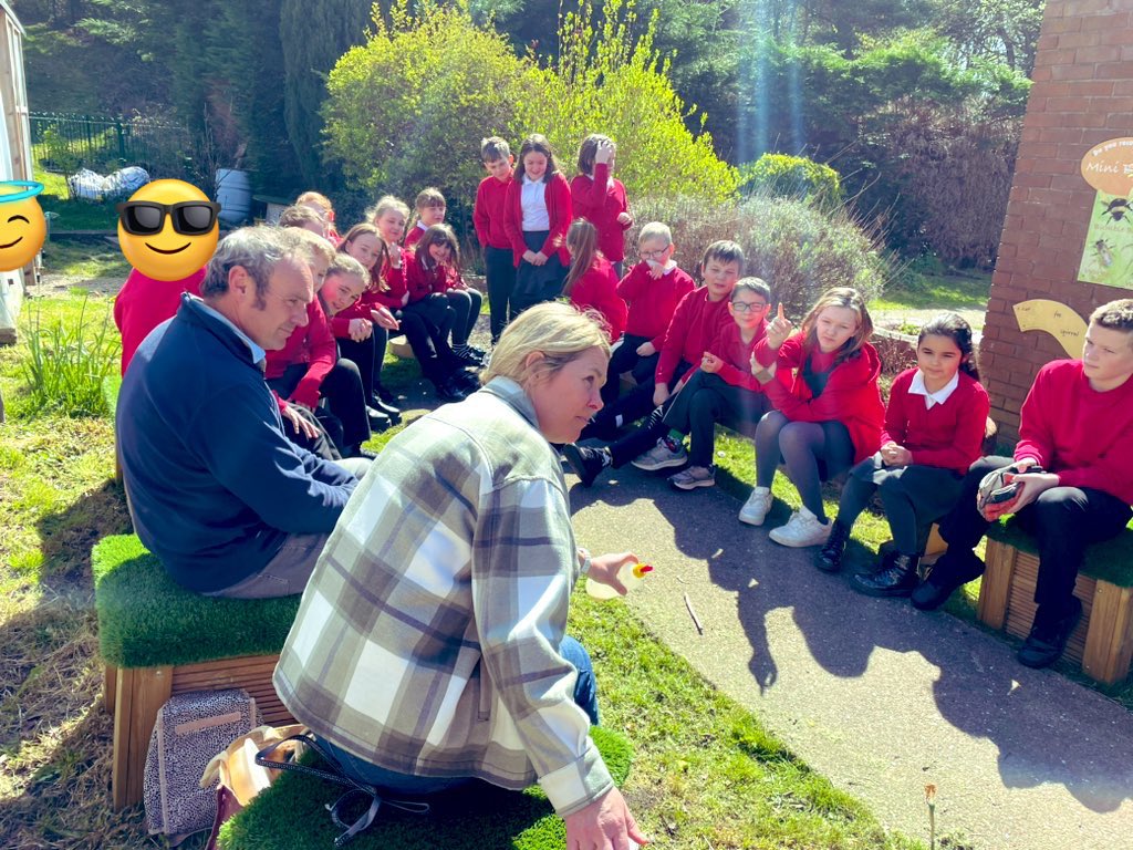 Mrs R McCarthy tweet media