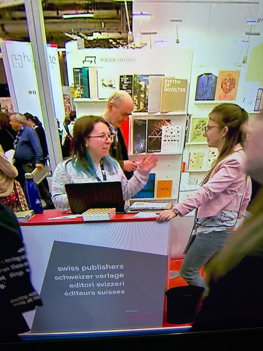 At the airport and ready to head home after #LBF23 - only to find out we made it onto the <a href="/srfnews/">SRF News</a> #Tagesschau 😮