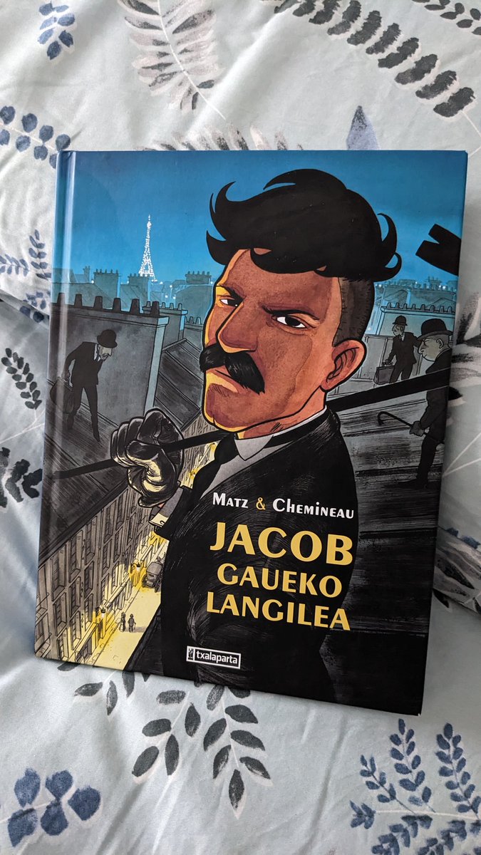 "Eta gero, Jules Verne irakurri nuen, eta kaietara joaten hasi nintzen. Zeruertzaz haragokoa ezagutzeko gogoa nuen".

Lehendabizikoz komiki bat hizpide izango dugu <a href="/katakrak54/">katakrak liburuak</a> eko irakurle taldean. Hitzordua, zeruertzean: bihar, 19:00etan. Cc/ <a href="/txalapartatik/">Txalaparta</a> &amp; <a href="/IgelaArgi/">Igela argitaletxea</a>