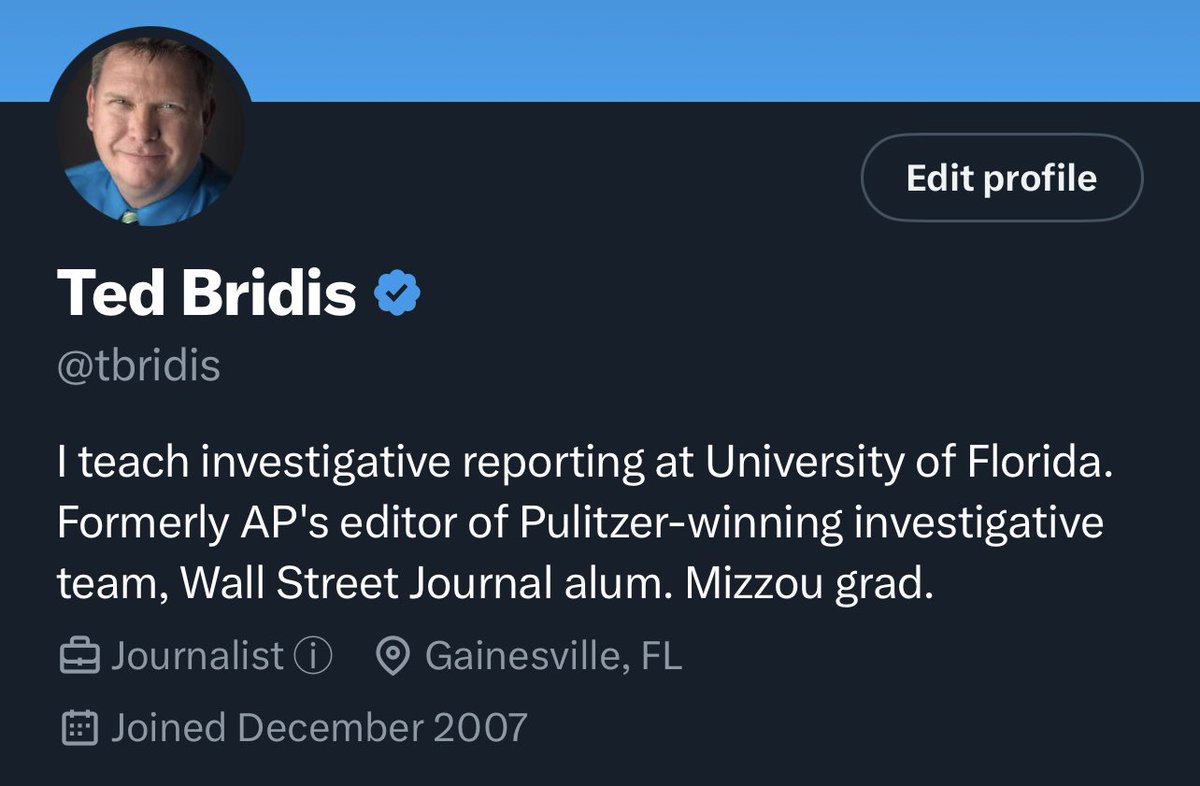 tbridis's tweet image. I was Twitter-verified as a US journalist back when it actually seemed to indicate something on this hellscape