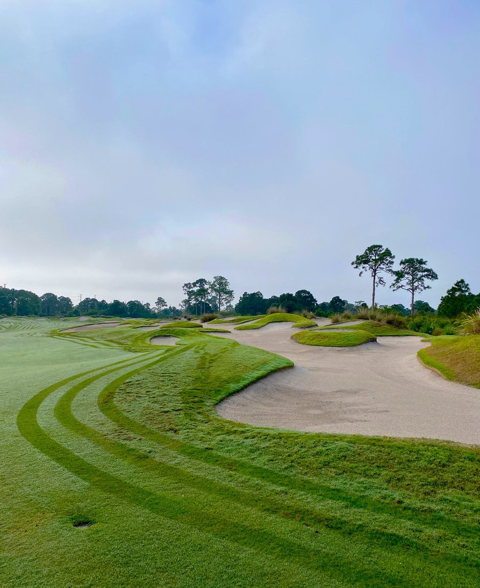 PGAVillage's tweet photo. I see you Friday Eve π
@pgavillage
@pga
@golfpass
@golfweekmag
@golfdigest
#floridagolf #fridayeve #dyecourse
#bestinstate #golfdigest #golfweek
#pgagcβ³οΈππ΄πποΈποΈββοΈ
π·: @TimGavrich https://t.co/ePudu3WOKw
