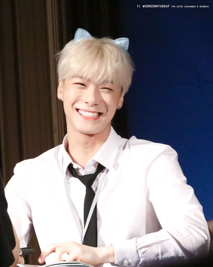 Im__Lana's tweet photo. Shine there our moon as you used to shine here ✨️
Thank you for everything Moonbinie
Love you so much I will miss you

- 19/04/23 Rest In Peace My Angel 🤍 https://t.co/lkfUkuHkyQ